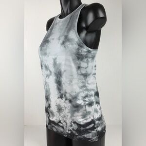 Lululemon x Peloton Swiftly TechTank 2.0 *Wash Size 8 Shibori Stripe Grey
